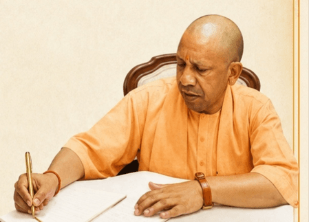 Rakshabandhan festival of commitment to honour, safety of sisters and daughters: UP CM Yogi