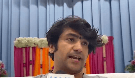 Want Hindu Rashtra not on paper, but in thoughts: Pandit Dhirendra Shastri (IANS Interview)
