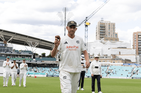 Olly Stone signs two-year contract extension with Nottinghamshire