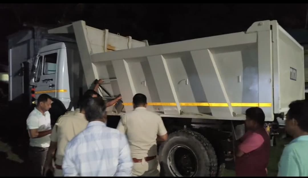 Stone Laden Dumper Seized Arre