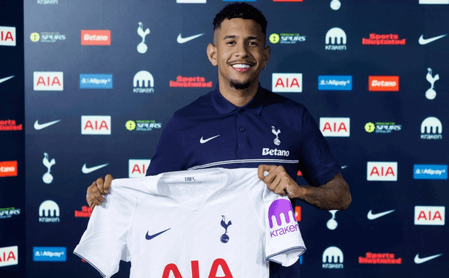 Tottenham complete signing of Savinho from Man City
