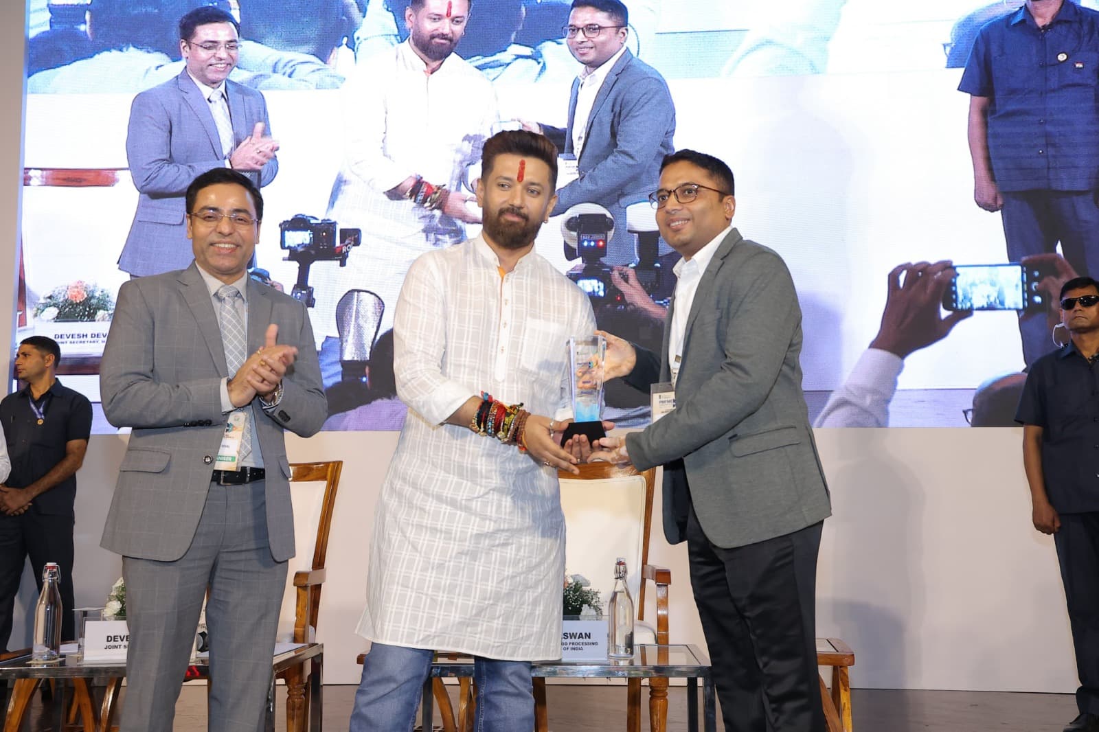 Br Receives Best State Award