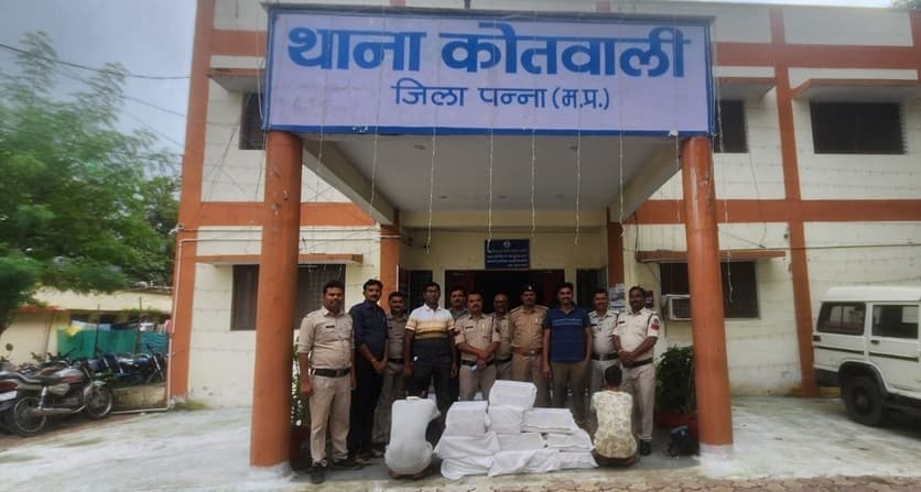 Mp Police Takes Action Against Illicit Liquor