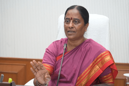 Telangana minister, Planning Board Vice-Chairman likely to face axe over indiscipline