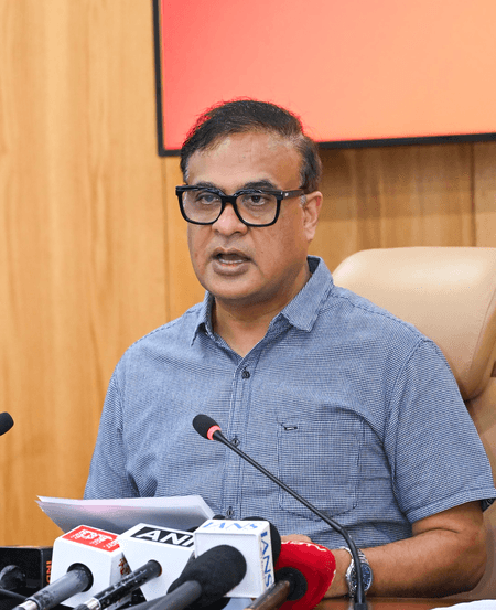 Libraries across Assam witnessing renewed buzz, says CM Himanta Sarma