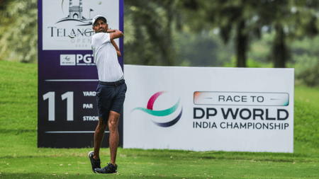 Telangana Open 2026: Angad Cheema fires super 61 to take two-shot lead on Day 2