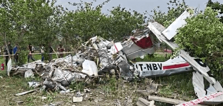 Kanpur: Two pilots killed as training aircraft crashes in field in UP