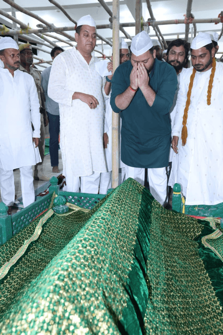 Nitish Kumar, Tejashwi Yadav offer chadar at Patna shrines on Eid-Milad-un-Nabi