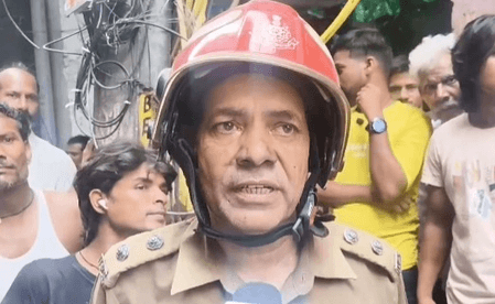 Delhi: Fire breaks out at garment shop in Old Seelampur; no casualties reported