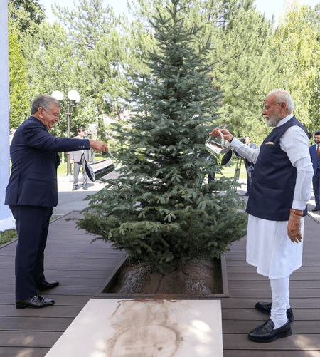 PM Modi, Uzbek President Mirziyoyev plant tree at Presidential Palace in Tashkent