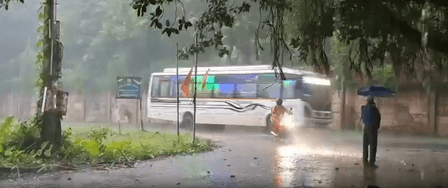 Heavy rain likely in five south Bengal districts as Bay low pressure system intensifies