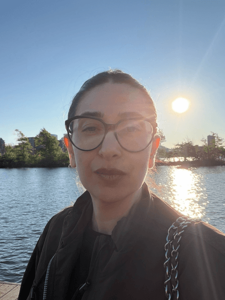 Karisma Kapoor treats with a sunkissed selfie by the lake: A moment in time