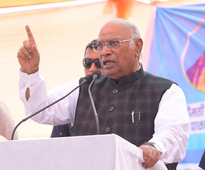 Modi playing tricks to completely sideline Nitish in Bihar: Congress